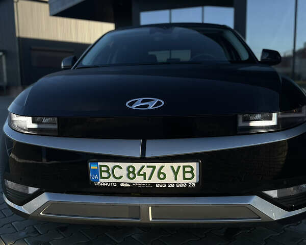 Черный Хендай Ioniq 5, объемом двигателя 0 л и пробегом 19 тыс. км за 24999 $, фото 15 на Automoto.ua