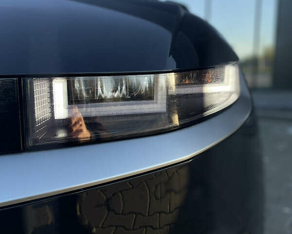 Черный Хендай Ioniq 5, объемом двигателя 0 л и пробегом 19 тыс. км за 24999 $, фото 14 на Automoto.ua