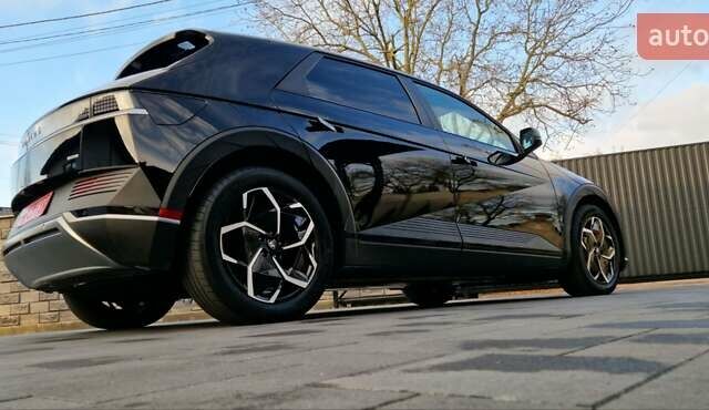 Чорний Хендай Ioniq 5, об'ємом двигуна 0 л та пробігом 33 тис. км за 26800 $, фото 18 на Automoto.ua