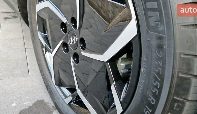 Чорний Хендай Ioniq 5, об'ємом двигуна 0 л та пробігом 33 тис. км за 26800 $, фото 13 на Automoto.ua