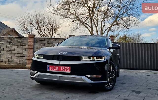 Чорний Хендай Ioniq 5, об'ємом двигуна 0 л та пробігом 33 тис. км за 26800 $, фото 31 на Automoto.ua