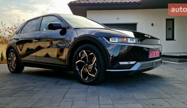 Чорний Хендай Ioniq 5, об'ємом двигуна 0 л та пробігом 33 тис. км за 26800 $, фото 4 на Automoto.ua
