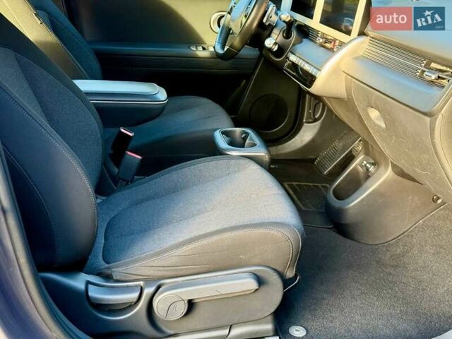Коричневый Хендай Ioniq 5, объемом двигателя 0 л и пробегом 45 тыс. км за 23999 $, фото 25 на Automoto.ua