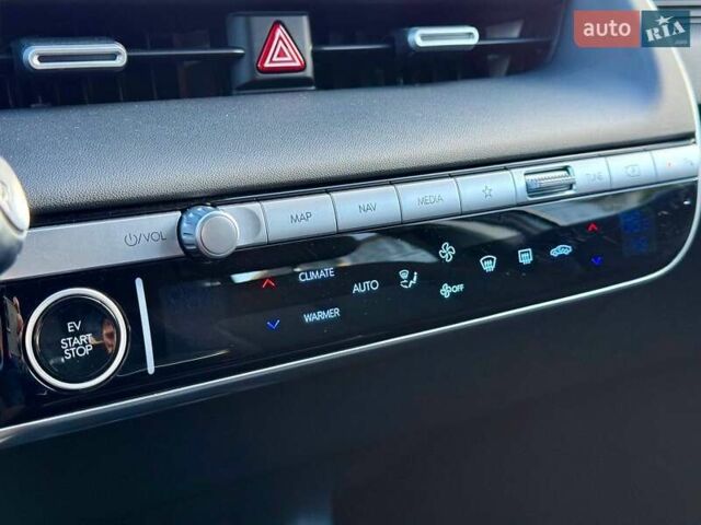 Коричневый Хендай Ioniq 5, объемом двигателя 0 л и пробегом 45 тыс. км за 23999 $, фото 39 на Automoto.ua