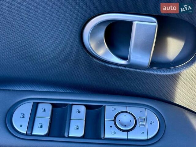 Коричневый Хендай Ioniq 5, объемом двигателя 0 л и пробегом 45 тыс. км за 23999 $, фото 15 на Automoto.ua