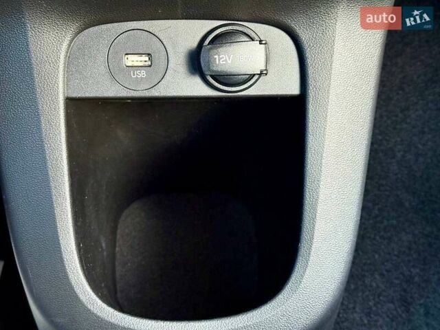 Коричневый Хендай Ioniq 5, объемом двигателя 0 л и пробегом 45 тыс. км за 23999 $, фото 34 на Automoto.ua