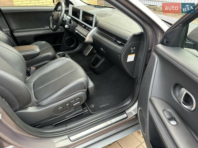 Коричневый Хендай Ioniq 5, объемом двигателя 0 л и пробегом 181 тыс. км за 24999 $, фото 45 на Automoto.ua