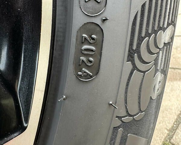 Коричневый Хендай Ioniq 5, объемом двигателя 0 л и пробегом 181 тыс. км за 24999 $, фото 17 на Automoto.ua