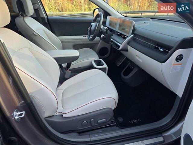 Коричневий Хендай Ioniq 5, об'ємом двигуна 0 л та пробігом 33 тис. км за 32699 $, фото 84 на Automoto.ua