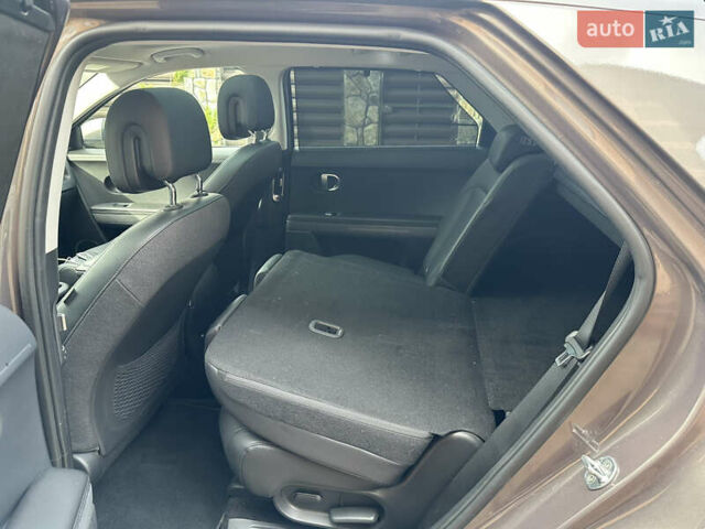 Коричневый Хендай Ioniq 5, объемом двигателя 0 л и пробегом 181 тыс. км за 24999 $, фото 42 на Automoto.ua