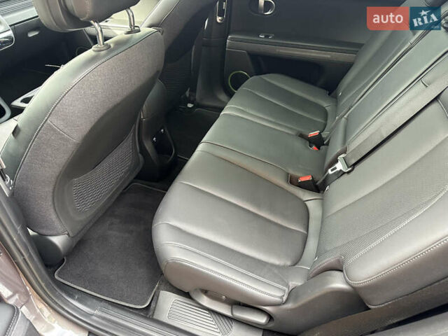 Коричневый Хендай Ioniq 5, объемом двигателя 0 л и пробегом 181 тыс. км за 24999 $, фото 39 на Automoto.ua