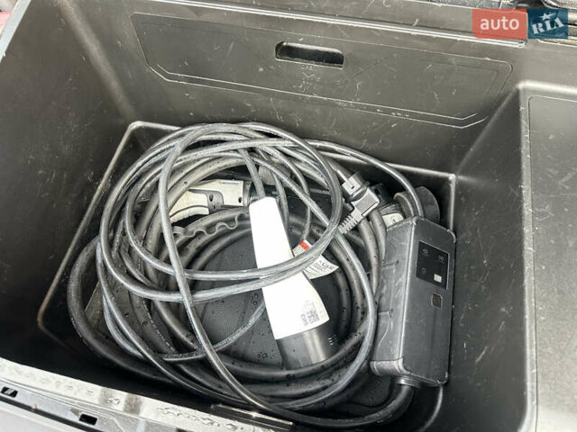 Коричневый Хендай Ioniq 5, объемом двигателя 0 л и пробегом 181 тыс. км за 24999 $, фото 19 на Automoto.ua