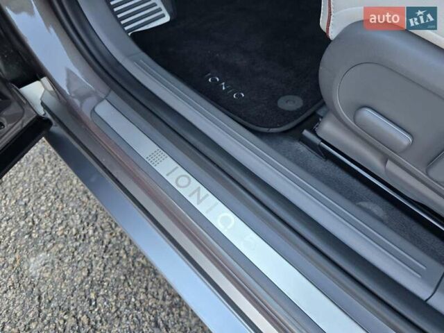 Коричневий Хендай Ioniq 5, об'ємом двигуна 0 л та пробігом 33 тис. км за 32699 $, фото 47 на Automoto.ua