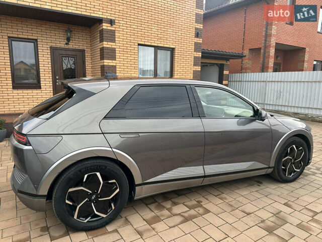 Коричневый Хендай Ioniq 5, объемом двигателя 0 л и пробегом 181 тыс. км за 24999 $, фото 6 на Automoto.ua