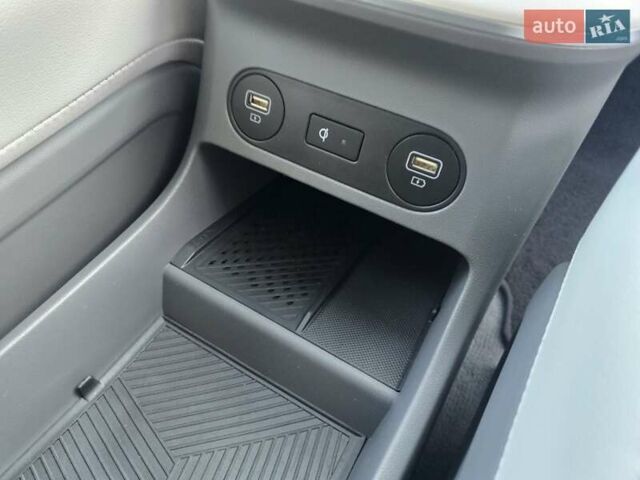 Коричневий Хендай Ioniq 5, об'ємом двигуна 0 л та пробігом 33 тис. км за 32699 $, фото 92 на Automoto.ua