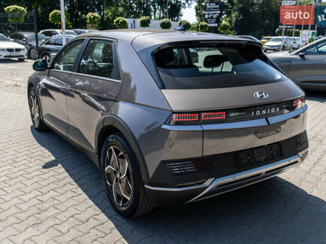 Коричневый Хендай Ioniq 5, объемом двигателя 0 л и пробегом 80 тыс. км за 22900 $, фото 9 на Automoto.ua