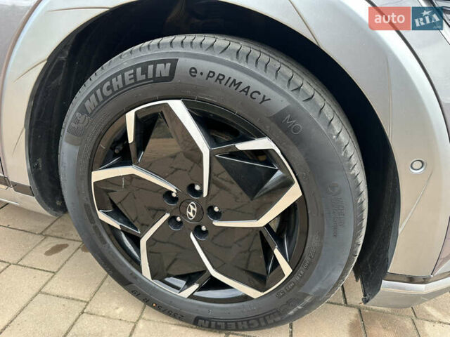 Коричневый Хендай Ioniq 5, объемом двигателя 0 л и пробегом 181 тыс. км за 24999 $, фото 10 на Automoto.ua