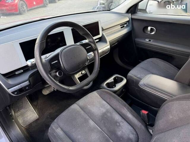 Хендай Ioniq 5, объемом двигателя 0 л и пробегом 18 тыс. км за 16900 $, фото 4 на Automoto.ua