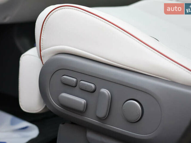 Хендай Ioniq 5, объемом двигателя 0 л и пробегом 49 тыс. км за 27300 $, фото 92 на Automoto.ua