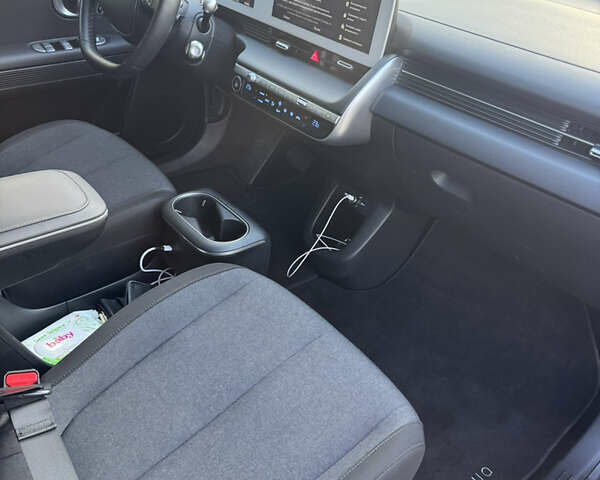 Хендай Ioniq 5, объемом двигателя 0 л и пробегом 57 тыс. км за 23200 $, фото 15 на Automoto.ua