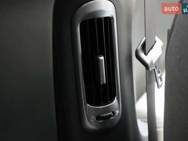 Хендай Ioniq 5, объемом двигателя 0 л и пробегом 49 тыс. км за 27300 $, фото 69 на Automoto.ua