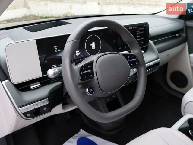 Хендай Ioniq 5, объемом двигателя 0 л и пробегом 49 тыс. км за 27300 $, фото 42 на Automoto.ua