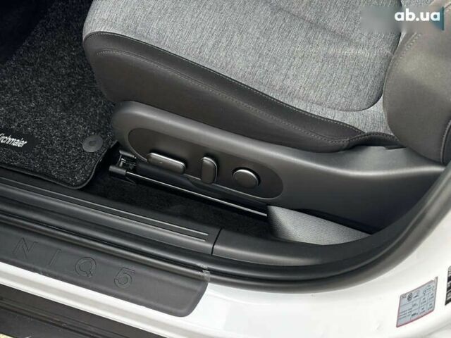 Хендай Ioniq 5, об'ємом двигуна 0 л та пробігом 75 тис. км за 29800 $, фото 29 на Automoto.ua