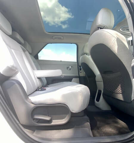 Хендай Ioniq 5, объемом двигателя 0 л и пробегом 4 тыс. км за 32500 $, фото 30 на Automoto.ua