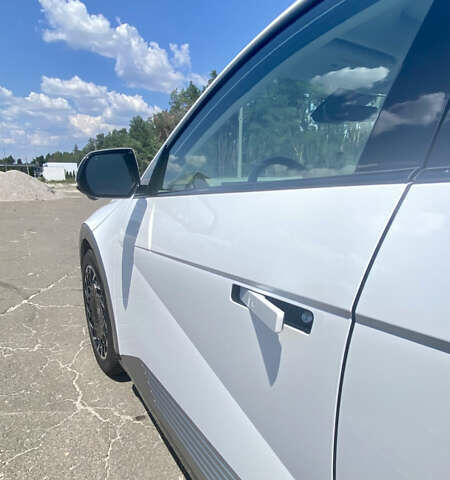Хендай Ioniq 5, объемом двигателя 0 л и пробегом 4 тыс. км за 32500 $, фото 11 на Automoto.ua