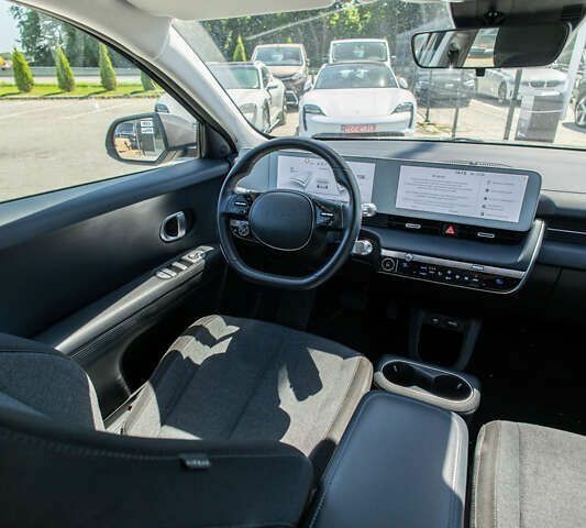 Хендай Ioniq 5, объемом двигателя 0 л и пробегом 80 тыс. км за 22900 $, фото 13 на Automoto.ua