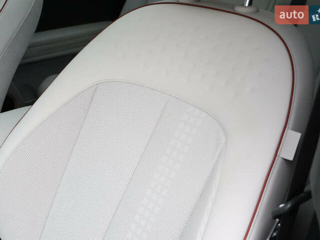 Хендай Ioniq 5, объемом двигателя 0 л и пробегом 49 тыс. км за 27300 $, фото 77 на Automoto.ua