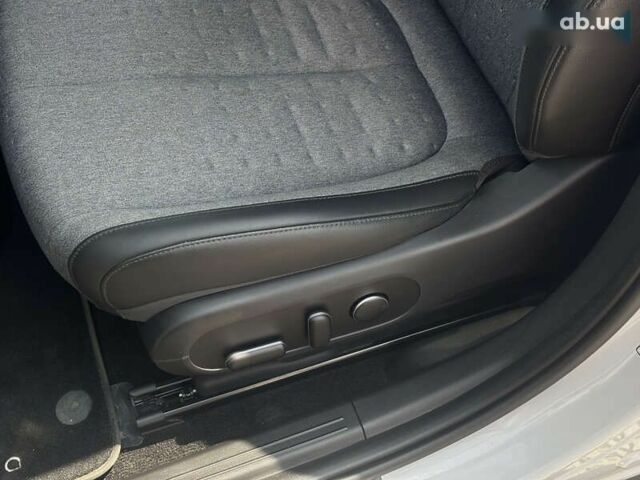 Хендай Ioniq 5, объемом двигателя 0 л и пробегом 108 тыс. км за 23200 $, фото 19 на Automoto.ua