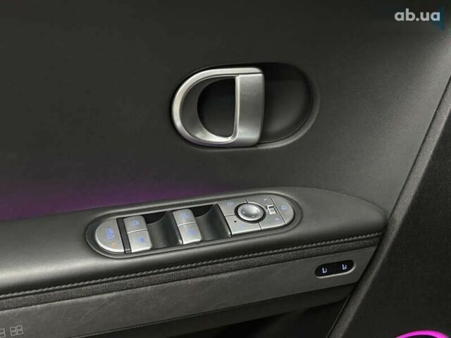 Хендай Ioniq 5, объемом двигателя 0 л и пробегом 14 тыс. км за 27500 $, фото 16 на Automoto.ua