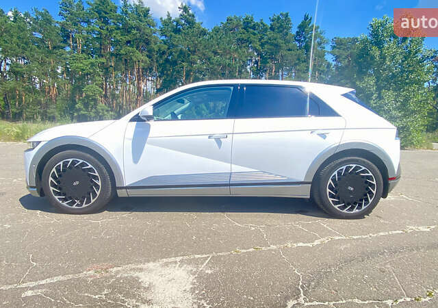 Хендай Ioniq 5, объемом двигателя 0 л и пробегом 4 тыс. км за 32500 $, фото 4 на Automoto.ua
