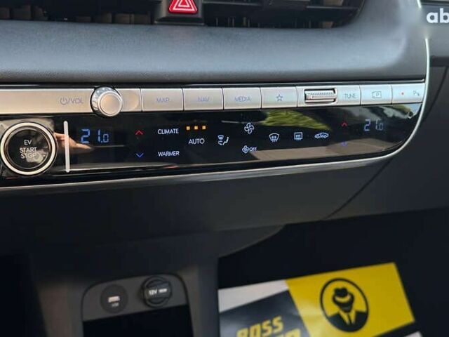 Хендай Ioniq 5, объемом двигателя 0 л и пробегом 12 тыс. км за 25700 $, фото 17 на Automoto.ua