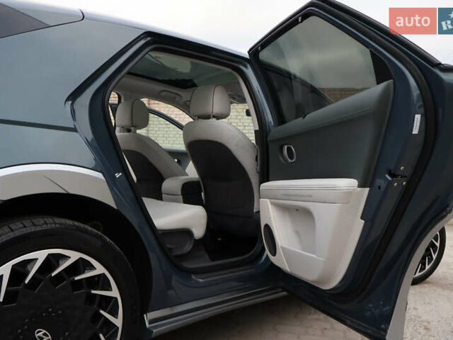 Хендай Ioniq 5, объемом двигателя 0 л и пробегом 49 тыс. км за 27300 $, фото 58 на Automoto.ua