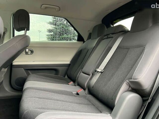 Хендай Ioniq 5, объемом двигателя 0 л и пробегом 53 тыс. км за 22550 $, фото 10 на Automoto.ua