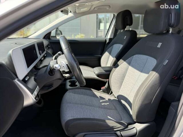 Хендай Ioniq 5, объемом двигателя 0 л и пробегом 162 тыс. км за 20800 $, фото 7 на Automoto.ua