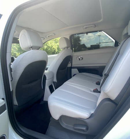 Хендай Ioniq 5, объемом двигателя 0 л и пробегом 4 тыс. км за 32500 $, фото 26 на Automoto.ua