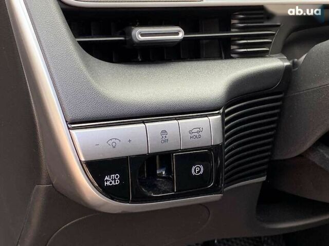 Хендай Ioniq 5, объемом двигателя 0 л и пробегом 22 тыс. км за 28999 $, фото 19 на Automoto.ua