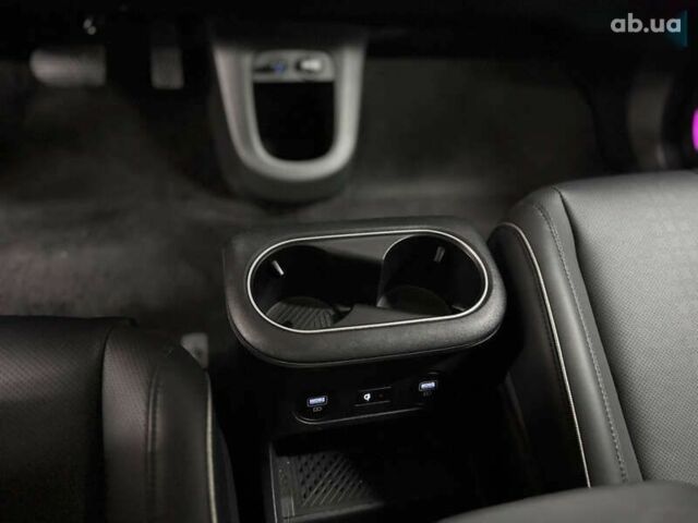 Хендай Ioniq 5, объемом двигателя 0 л и пробегом 14 тыс. км за 27500 $, фото 20 на Automoto.ua