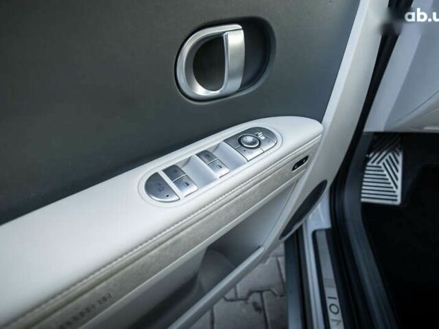 Хендай Ioniq 5, объемом двигателя 0 л и пробегом 32 тыс. км за 34200 $, фото 6 на Automoto.ua