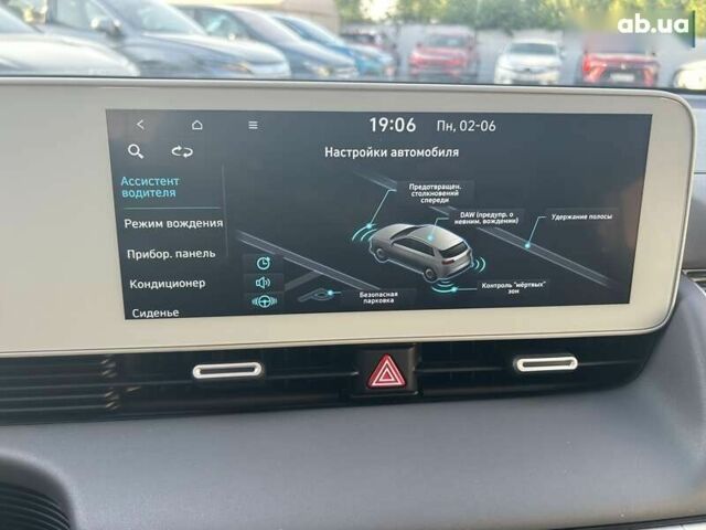 Хендай Ioniq 5, объемом двигателя 0 л и пробегом 52 тыс. км за 27999 $, фото 3 на Automoto.ua