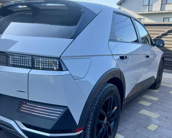 Хендай Ioniq 5, объемом двигателя 0 л и пробегом 8 тыс. км за 27500 $, фото 5 на Automoto.ua