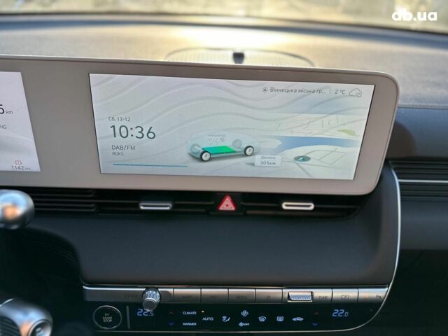 Сірий Хендай Ioniq 5, об'ємом двигуна 0 л та пробігом 1 тис. км за 43990 $, фото 26 на Automoto.ua