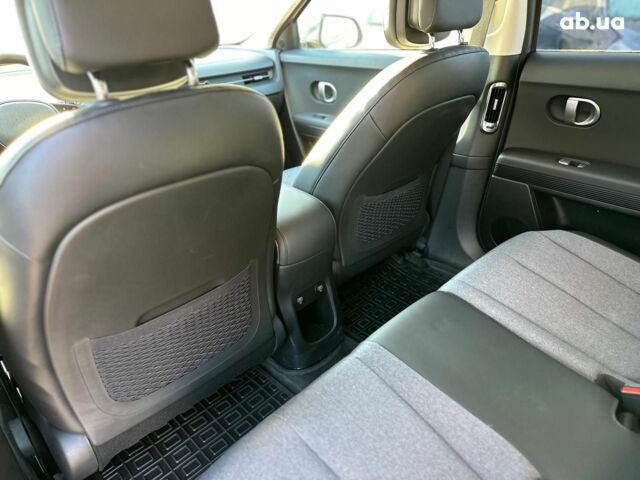 Сірий Хендай Ioniq 5, об'ємом двигуна 0 л та пробігом 1 тис. км за 43990 $, фото 12 на Automoto.ua