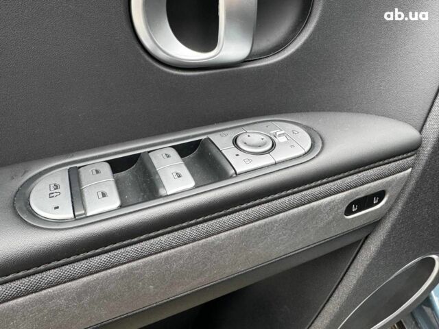 Сірий Хендай Ioniq 5, об'ємом двигуна 0 л та пробігом 37 тис. км за 28990 $, фото 32 на Automoto.ua