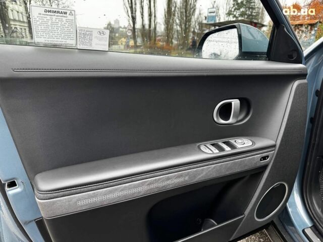 Сірий Хендай Ioniq 5, об'ємом двигуна 0 л та пробігом 37 тис. км за 28990 $, фото 41 на Automoto.ua