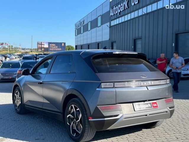 Серый Хендай Ioniq 5, объемом двигателя 0 л и пробегом 34 тыс. км за 26740 $, фото 10 на Automoto.ua
