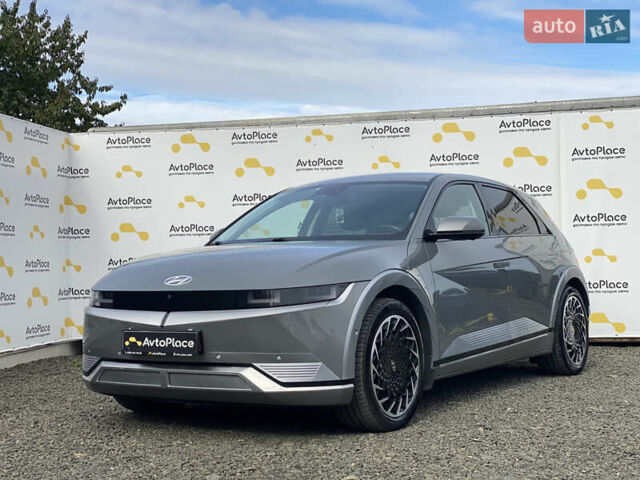 Серый Хендай Ioniq 5, объемом двигателя 0 л и пробегом 130 тыс. км за 28200 $, фото 175 на Automoto.ua